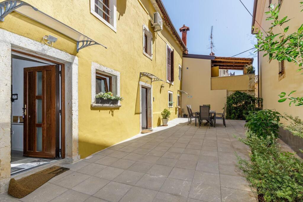 House Aves 1 Daire Kaštelir Dış mekan fotoğraf